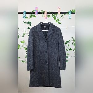 DKNY women's softshell jacket size 6